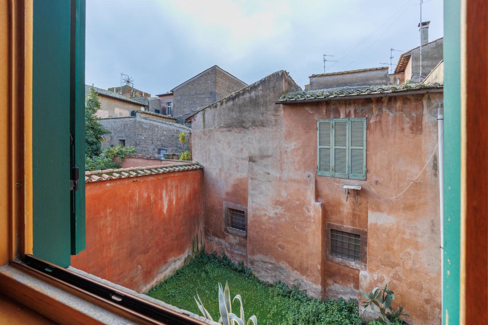 La Torretta Bed & Breakfast Tuscania Luaran gambar