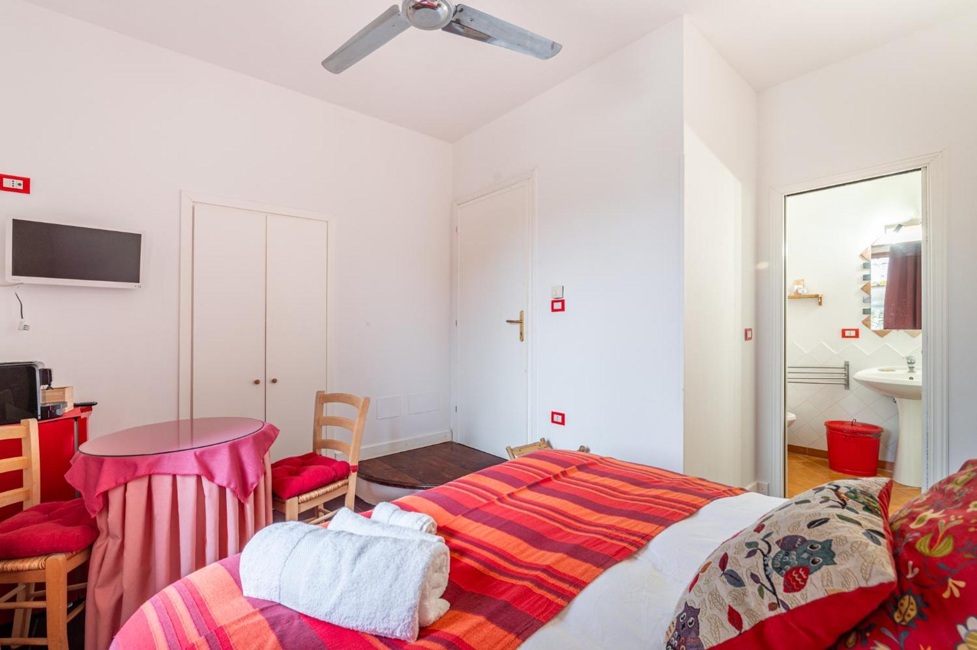 La Torretta Bed & Breakfast Tuscania Luaran gambar